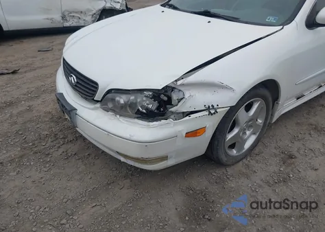 2001 Infiniti I30 Touring z USA, uszkodzony, nr VIN JNKCA31AX1T022847